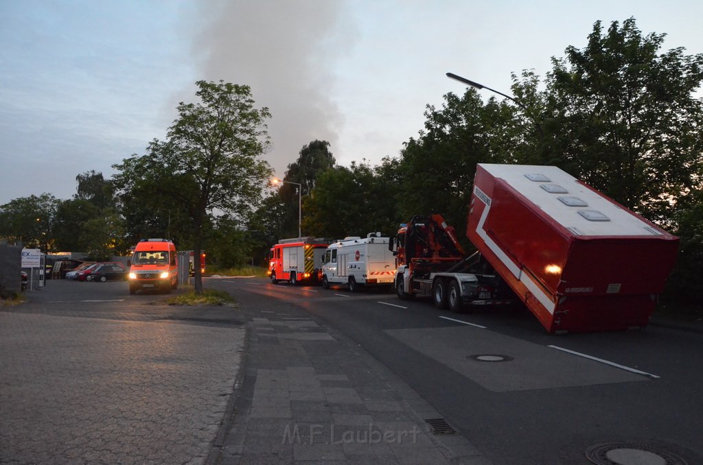 Grossfeuer Poco Lager Koeln Porz Gremberghoven Hansestr P344.JPG - Miklos Laubert